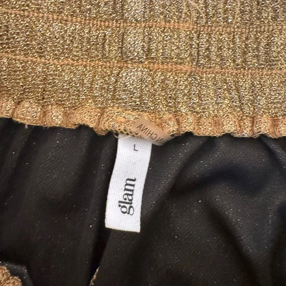 Glam Flowy Shorts with Pockets 🩳 - Picture 5 of 10